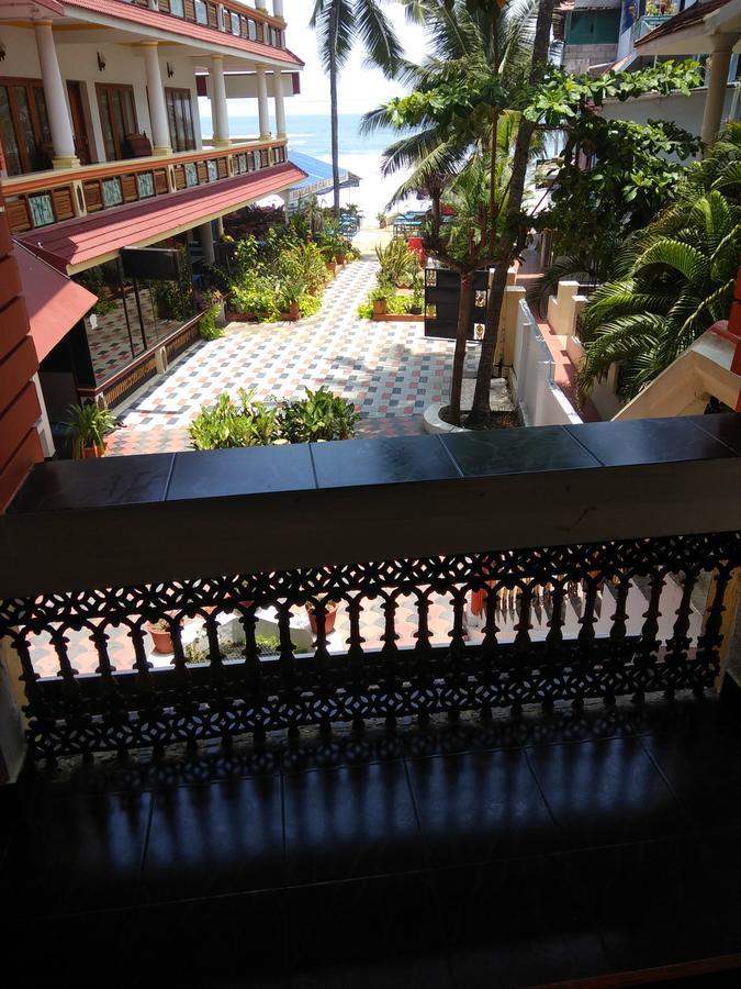 קובאלאם Beach Florra Inn מראה חיצוני תמונה